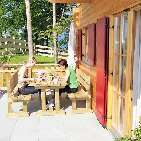 Mit Panoramaausblick Und Sauna - 3 Sz *