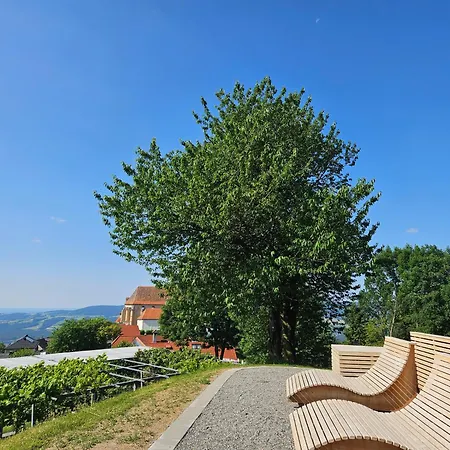 Mit Panoramaausblick Und Sauna - 3 Sz *